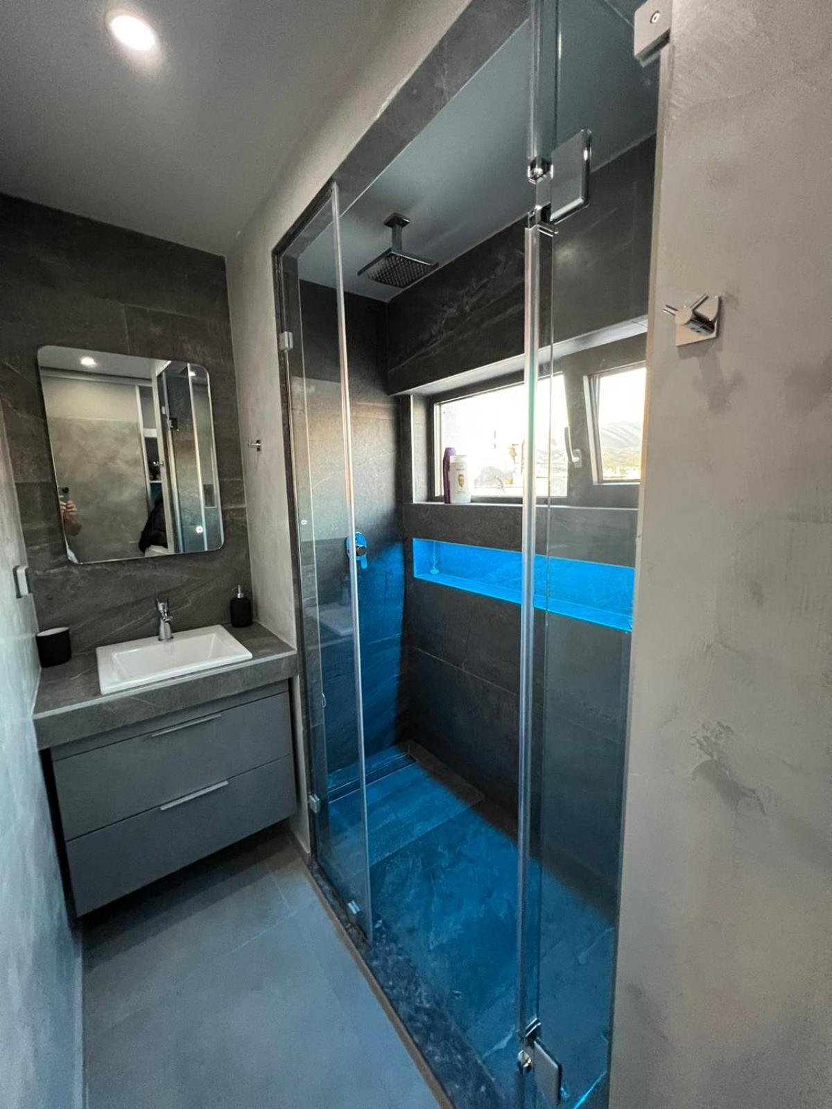 Loft Spa Greece - Enjoy Our Jacuzzi Kalamata Bagian luar foto